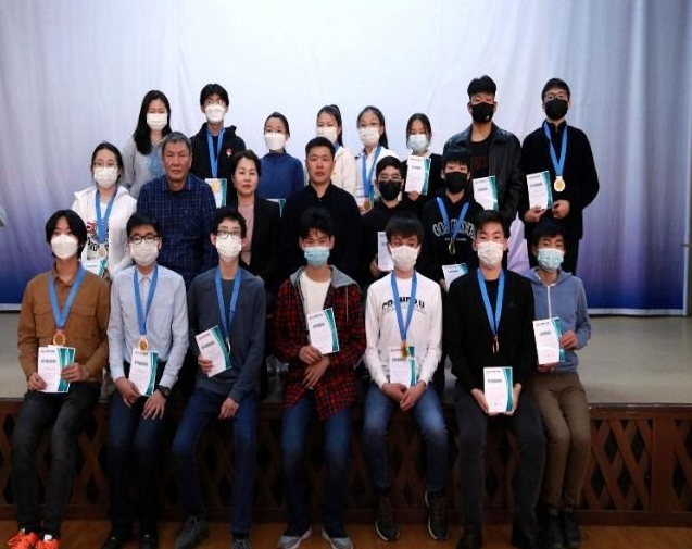 Багш, сурагчдын сүүлийн гаргасан амжилтуудаас